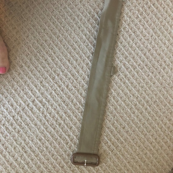 Authentic Men's Burberry Trench Coat - Picture 7 of 8